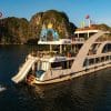 Du thuyền Aroma Roza Cruise Cát Bà 5 sao