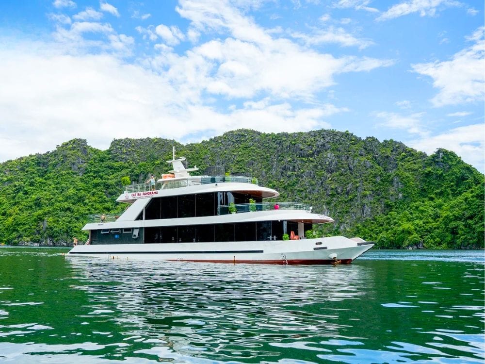 tour vịnh lan hạ du thuyền d'charme luxury cruise