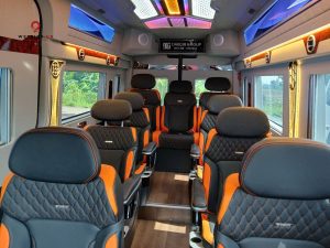 Daiichi Travel limousine