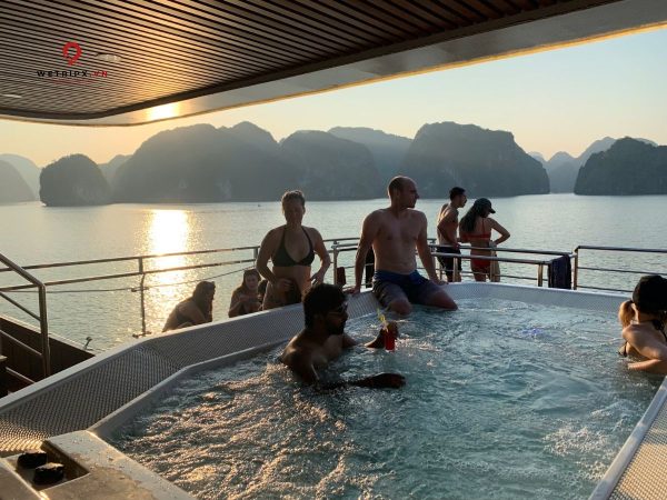 Tou Bình Minh Vịnh Lan Hạ - Du Thuyền D'charme Luxury Cruise 5 Sao - Hình ảnh 28
