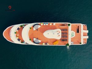 tour vịnh lan hạ-d'charme luxury cruise