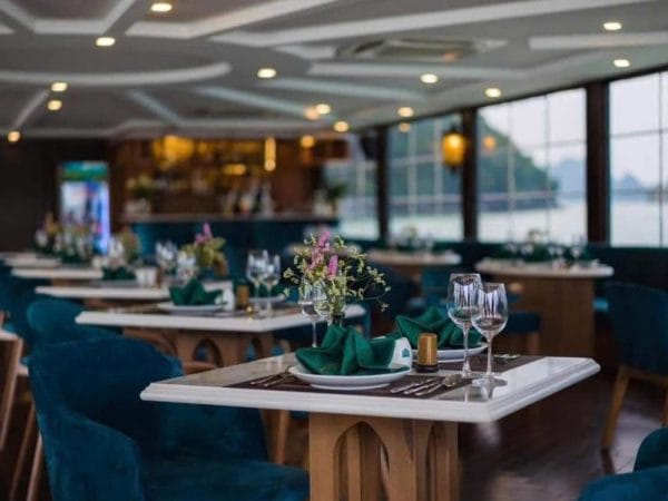 Tour Vịnh Lan Hạ Nửa Ngày Ngắm Hoàng Hôn - Du Thuyền Cát Bà Catamaran - Hình ảnh 16
