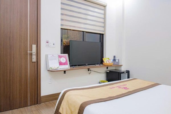 Khách sạn Roza Palace Cát Bà