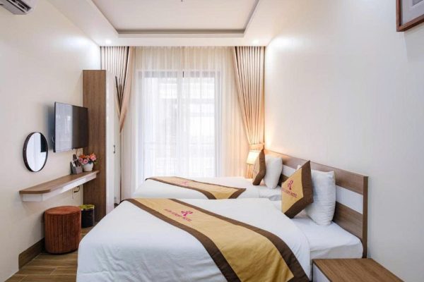Khách sạn Roza Palace Cát Bà