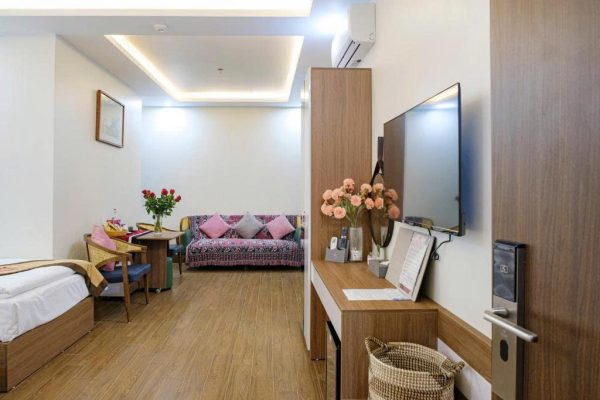 Khách sạn Roza Palace Cát Bà