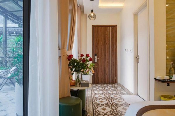 Khách sạn Roza Palace Cát Bà
