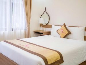 Khách sạn Roza Palace Cát Bà