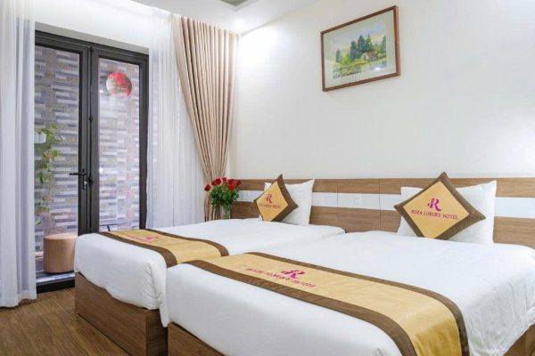 Khách sạn Roza Palace Cát Bà