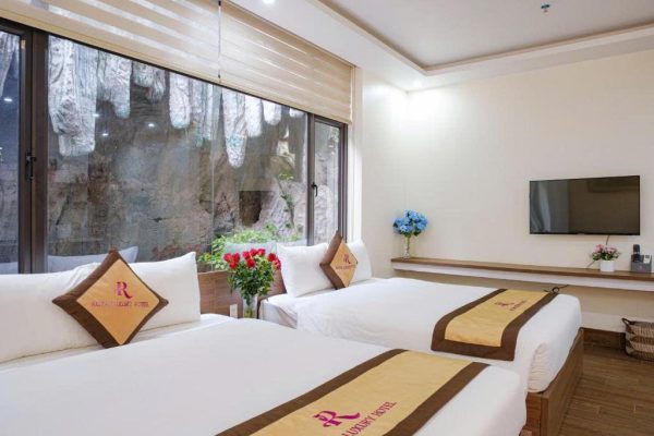 Khách sạn Roza Palace Cát Bà
