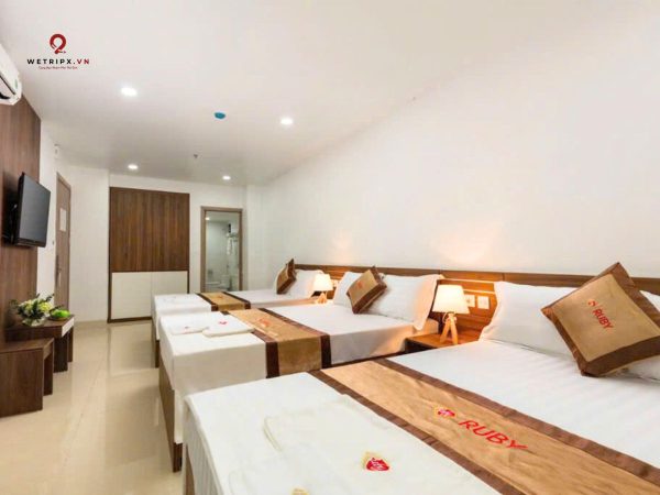 ruby hotel cát bà