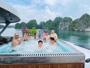 bể sục trên du thuyền sea star