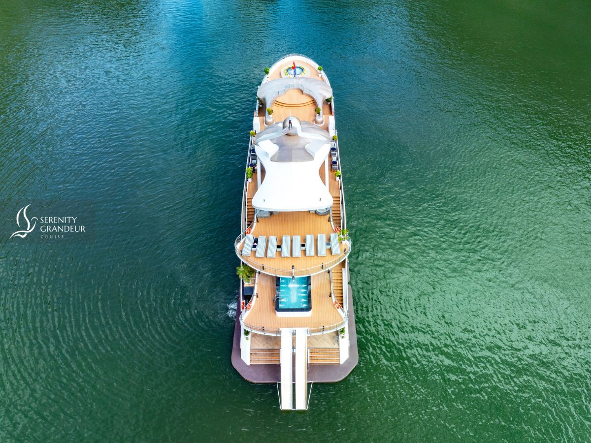 Serenity Grandeur Cruises