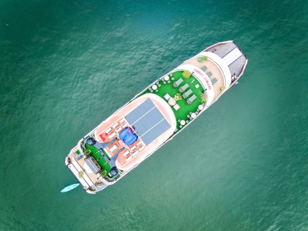 Du thuyền 5 sao Skyway Cát Bà