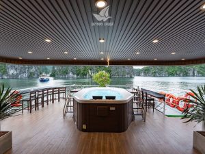 Du thuyền 5 sao Skyway Cát Bà