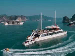 Du thuyền The Catamaran Cát Bà