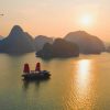 Tour ngắm bình minh Vịnh Lan Hạ