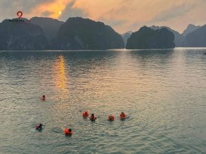 Tour ngắm bình minh Vịnh Lan Hạ