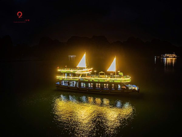 du thuyền đảo ngọc 69 cát bà vịnh lan hạ