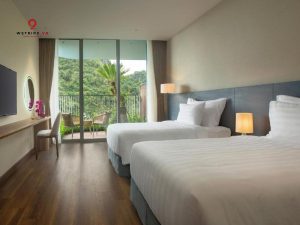 Flamingo Cat Ba Resort 11