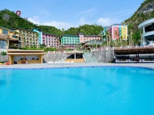 the may legend resort cat ba 6